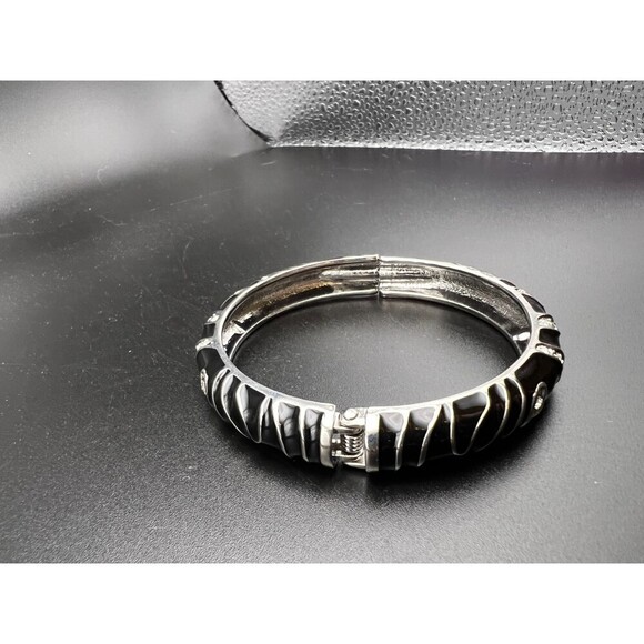 Cookie Lee Black Enamel Bracelet - Picture 8 of 8